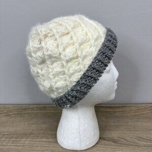 Handmade Women's New Braided Ribbed Virgin Wool‎ Off-White Gray Knit Beanie S/M